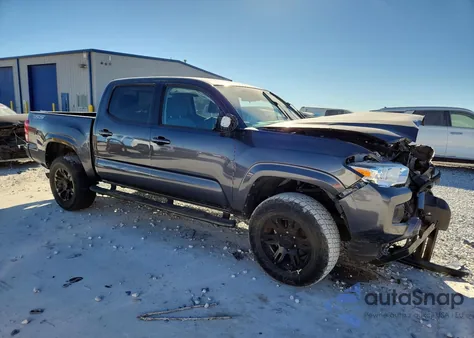 2022 Toyota Tacoma Double Cab z USA, uszkodzony, nr VIN 3TYAX5GN1NT051577